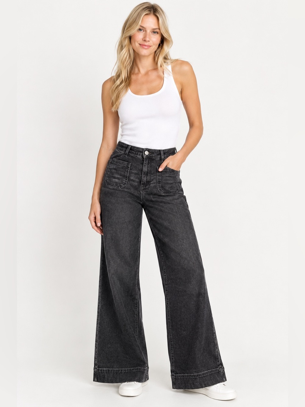 Mid-Rise Wide-Leg Jeans in Washed Black Size Medium Women’s